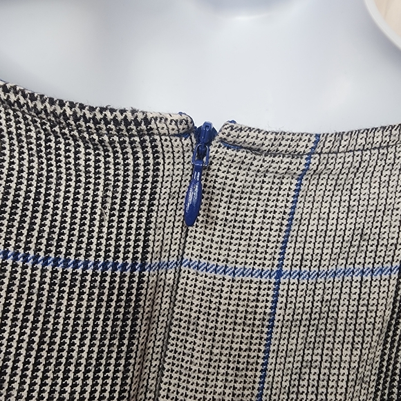 79. Zara Girls Plaid Ruffle Sleeve Dress 11/12 - Picture 6 of 8